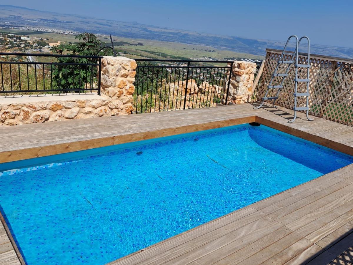 צימר בקתה מול הנוף Safed Ngoại thất bức ảnh